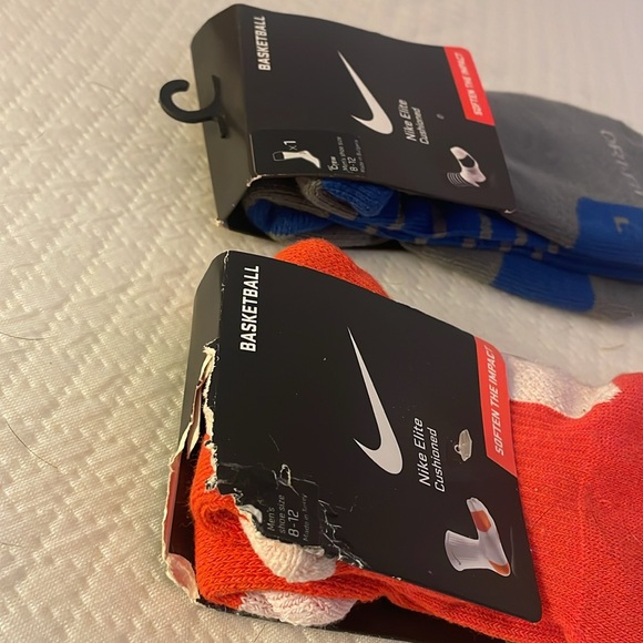 Brand new vintage Nike elite socks - Picture 4 of 4